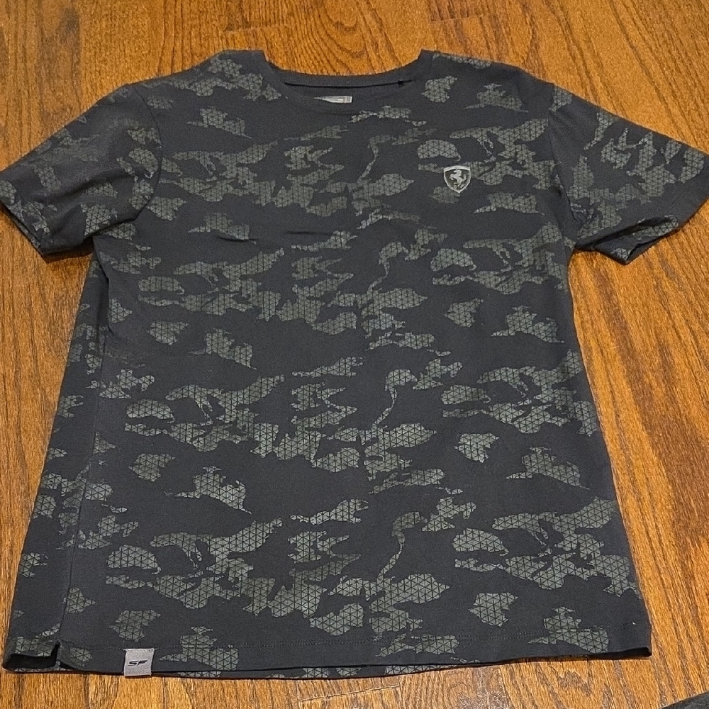 Scuderia Ferrari Black and Gray Camouflage T-Shirt Authentic